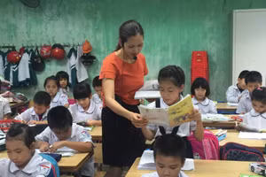 Vị trí của người thầy được tạo ra từ năng lực chuyên môn, ứng xử, tâm huyết, tình yêu học trò