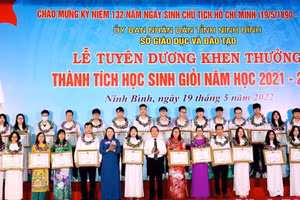 Học sinh Ninh Bình đã tham gia và đạt nhiều thành tích cao trong các cuộc thi quốc gia, quốc tế.