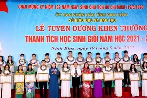 Học sinh Ninh Bình đã tham gia và đạt nhiều thành tích cao trong các cuộc thi quốc gia, quốc tế.