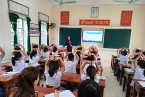 Trường học tăng cường đổi mới phương pháp dạy học, kiểm tra, đánh giá thường xuyên, định kỳ.