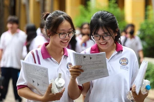 Theo các chuyên gia, phương thức xét tuyển trên bảo đảm sự công bằng và tạo thêm lựa chọn cho thí sinh. Ảnh: INT