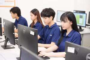 Học sinh Trường THCS-THPT Ban Mai (Hà Đông, Hà Nội). Ảnh: NTCC