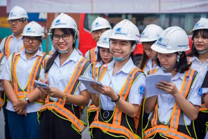 Sinh viên ngành logistics thuộc “Dự án thúc đẩy sự tham gia của doanh nghiệp ngành logistics với giáo dục nghề nghiệp tại Việt Nam” do Chính phủ Australia tài trợ. 