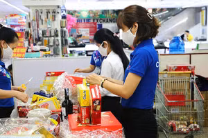 Ngành bán lẻ có nhu cầu tuyển dụng hàng nghìn lao động thời vụ dịp Tết.