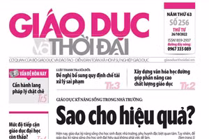 Tin tức báo in 26/10: Vì sao tỷ lệ tiếp cận đại học của Việt Nam còn rất thấp?