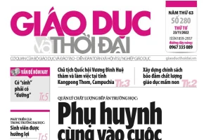 Tin tức báo in 23/11: Sổ liên lạc điện tử đang ở đâu?