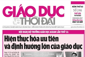 Tin tức báo in 14/10: Nhiều trường đại học chật vật tuyển bổ sung