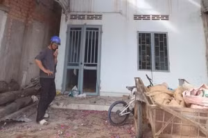 Hiện trường vụ nổ tại nhà dân.