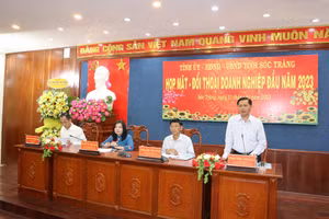 Quang cảnh buổi họp mặt.