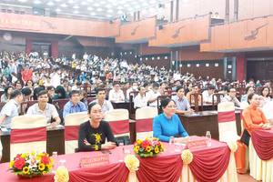 Quang cảnh lớp bồi dưỡng, tập huấn lý luận chính trị hè năm 2023 tỉnh Sóc Trăng.