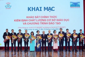 Khai mạc khảo sát chính thức kiểm định chất lượng cơ sở giáo dục và chương trình đào tạo Trường ĐH Cửu Long.