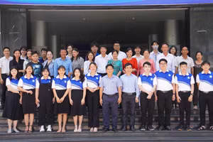 Quang cảnh buổi họp mặt.