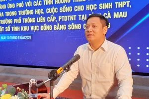 GS,TS Lê Anh Vinh, Viện trưởng Viện Khoa học Giáo dục Việt Nam phát biểu tại buổi tọa đàm.