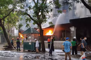 Hiện trường đám cháy