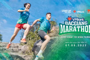 Giải Marathon “Bước chạy tới đỉnh thiêng” khai mạc vào rạng sáng  7/5.