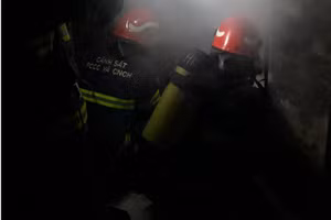 Lực lượng PCCC làm nhiệm vụ tại hiện trường.