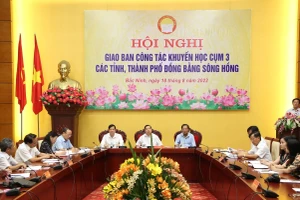 Quang cảnh Hội nghị giao ban.