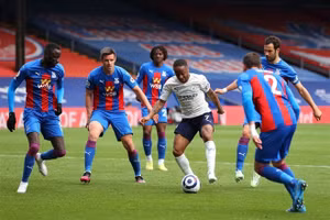 Kết quả Ngoại Hạng Anh: Đánh bại Crystal Palace, Man City chờ vô địch sớm