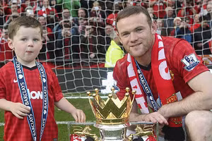 Rooney giành được nhiều danh hiệu cao quý cùng MU. Ảnh: DM.