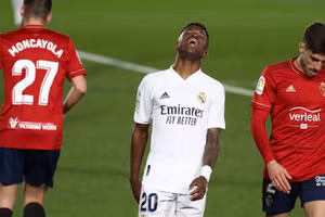 Hạ đẹp Osasuna, Real Madrid sẵn sàng quyết đấu Chelsea