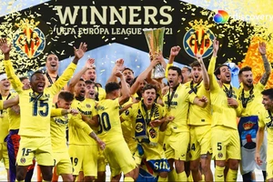 Hạ Man United qua loạt luân lưu "kinh điển", Villarreal đăng quang Europa League