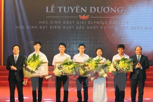 Khẳng định trí tuệ Việt Nam tại các kỳ thi Olympic khu vực và quốc tế