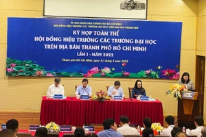 Kỳ họp toàn thể Hội đồng Hiệu trưởng các trường đại học trên địa bàn TPHCM lần 1.