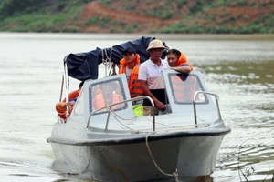 Lực lượng tìm kiếm các nạn nhân tiếp tục tăng cường tối đa nhất.