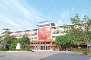 Trường đại học Vinh.