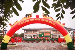 Lễ giao nhận quân tại huyện Thạch Hà.