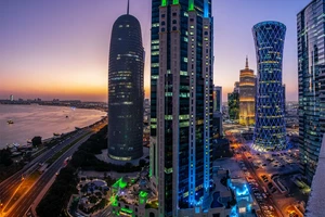 Chùm ảnh làm người nhện ở các tòa nhà chọc trời Doha