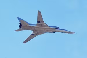 Máy bay ném bom Tu-22 của Không quân Nga. (Ảnh: Sputnik)