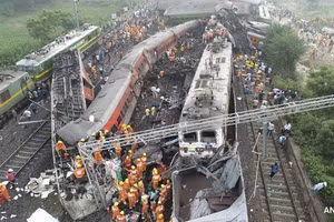 Một trong những vụ tai nạn thảm khốc nhất Ấn Độ.