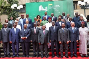 Các nhà lãnh đạo Liên minh châu Phi trong cuộc họp ở Nairobi, Kenya. (Ảnh: State House of Kenya / Anadolu Agency qua Getty Images)