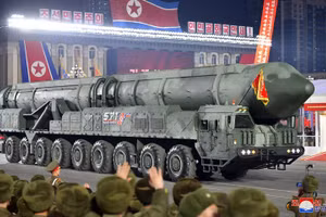 Hệ thống được cho là của mẫu ICBM dùng nhiên liệu rắn đang được Triều Tiên phát triển.