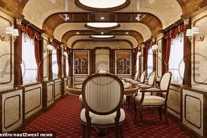 Chùm ảnh bên trong tàu bọc thép của Tổng thống Putin