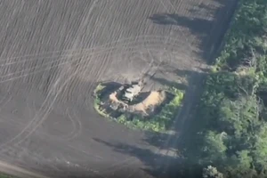 Video Grad tiếp tục khai hỏa sau khi bị HIMARS tấn công 