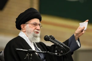 Nhà lãnh đạo tối cao Iran Ayatollah Ali Khamenei.