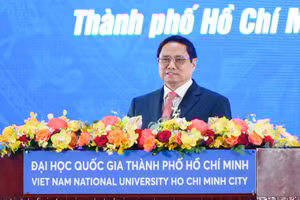 Thủ tướng Phạm Minh Chính phát biểu tại lễ khai khóa năm 2023 Đại học Quốc gia TPHCM. Ảnh: ĐHQG TPHCM