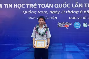 Trần Vinh Khánh từng đoạt nhiều giải thưởng Tin học cấp quốc gia.