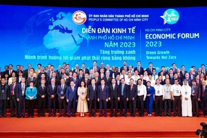 Lễ khai mạc Diễn đàn Kinh tế TPHCM năm 2023. (Ảnh: Hoàng Hùng/SGGP)