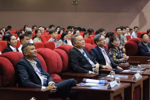 Các đại biểu tham dự Hội nghị khoa học công nghệ Khoa Y lần 4 năm 2023. Ảnh: Hà Châu