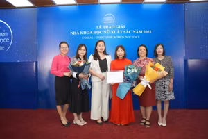 Giải thưởng L’Oréal - UNESCO Vì sự phát triển phụ nữ trong khoa học vinh danh 3 nhà khoa học nữ năm 2022. Ảnh: INPC