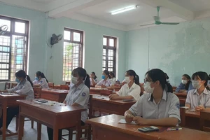 Có 926 thí sinh đã xuất sắc đạt giải ở kỳ thi chọn học sinh giỏi cấp tỉnh lớp 9 và 12.