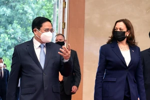 Thủ tướng Chính phủ Phạm Minh Chính và Phó Tổng thống Hoa Kỳ Kamala Harris - Ảnh: VGP/Nhật Bắc