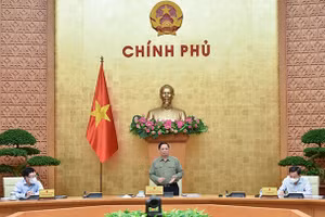 Thủ tướng Phạm Minh Chính chủ trì phiên họp Chính phủ thường kỳ tháng 10/2021. Ảnh: VGP/Nhật Bắc