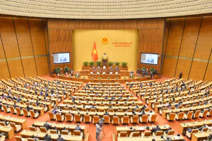 Khẩn trương triển khai tốt các luật, nghị quyết vừa được thông qua