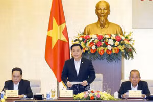 Chủ tịch Quốc hội Vương Đình Huệ, Chủ tịch Hội đồng bầu cử quốc gia, phát biểu. Ảnh: Doãn Tấn/TTXVN