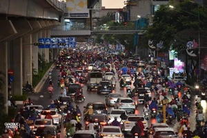 Hàng năm, thành phố phấn đấu xử lý từ 7 - 10 điểm thường xuyên ùn, tắc giao thông.