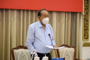 Phó Thủ tướng Thường trực Trương Hoà Bình phát biểu tại cuộc họp - Ảnh: VGP/Mạnh Hùng